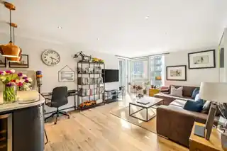 128 Boardwalk Place, photo 3
