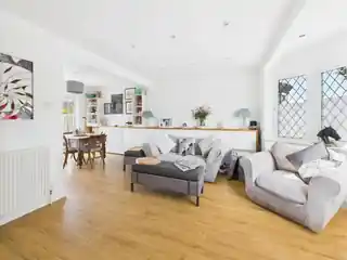 128 Dulverton Road, photo 2