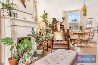 128 Haselbury Road, photo 4