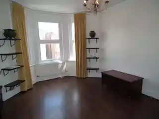 128B Venner Road, photo 2