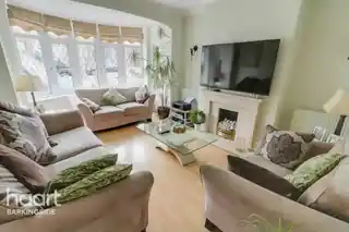 129 Herent Drive, photo 2