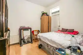 129 Plashet Road, photo 4