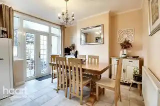 13 Albert Road, photo 3