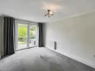 13 Amberley Court, photo 3