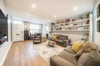 13 Archway Street, photo 2