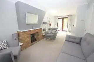 13 Bankside Close, photo 4