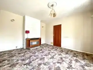 13 Castlewood Road, photo 4