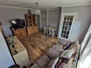 13 Coxmount Road, photo 4