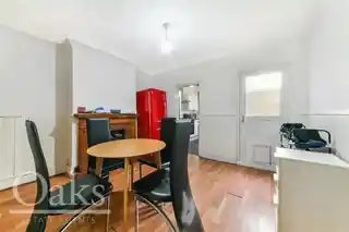 13 Cresswell Road, photo 4
