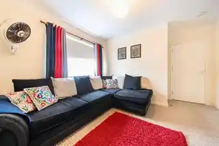 13 Darwin Drive, photo 4