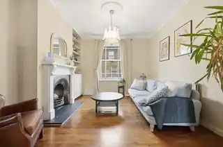 13 Dunelm Street, photo 2