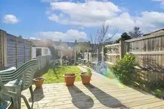 13 Forest Road, photo 4