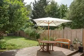 13 Gibbs Close, photo 4