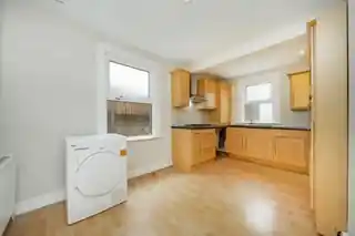 13 Hiley Road, photo 3
