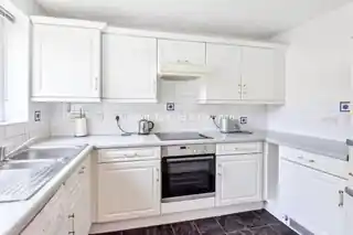 13 Kirkby Close, photo 4