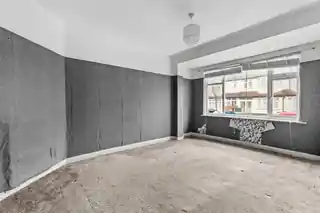 13 Malden Avenue, photo 2