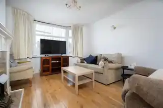 13 Mill Road, photo 3