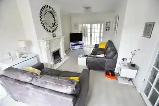 13 Raleigh Road, photo 2