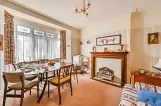 13 Rosedene Gardens, photo 3