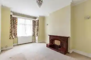 13 Rosedew Road, photo 3