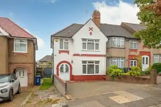 13 Rosehill Gardens, photo 3