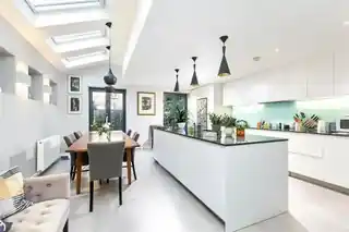 13 Salisbury Road, photo 2