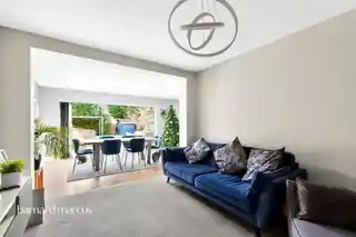 13 Selwood Road, photo 4