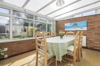 13 Sherborne Road, photo 4