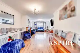 13 Sowrey Avenue, photo 2