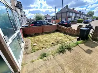 13 St Michaels Avenue, photo 4