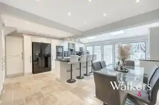13 Surrey Drive, photo 4