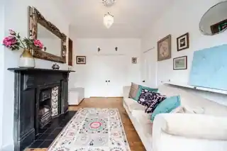 13 Thorold Road, photo 3