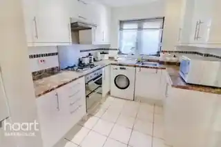13 Trafford Close, photo 3