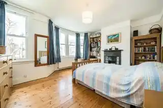 13 Wallbutton Road, photo 3