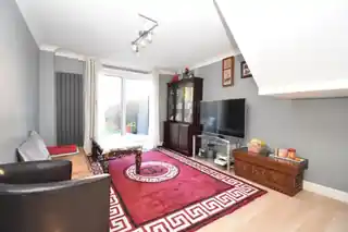 13 Wentworth Close, photo 2