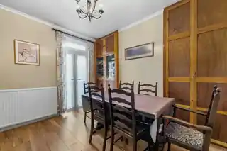 13 Whitburn Road, photo 4