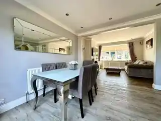 130 Church Road, photo 3