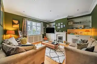 130 King Charles Road, photo 2