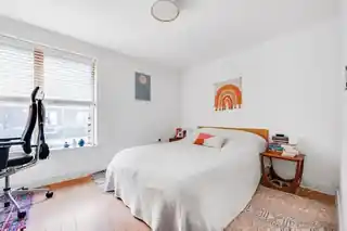 130 Mildmay Avenue, photo 3