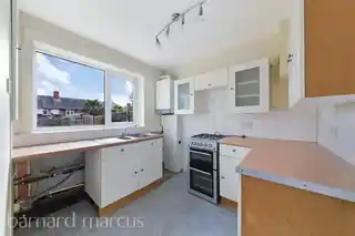 130 Welbeck Road, photo 3