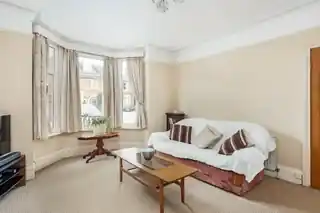 130 Windmill Road, photo 3