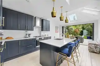131 Chelmsford Road, photo 3