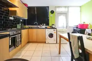 131 Mangold Way, photo 4