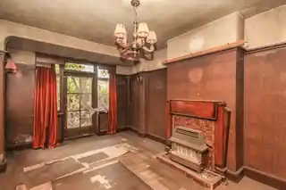 132 Collinwood Gardens, photo 3