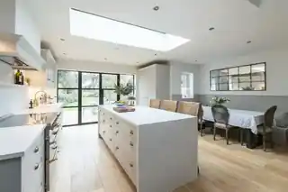 133 Court Lane, photo 4