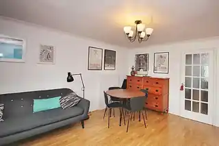 133 John Silkin Lane, photo 3