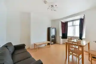 136 Whitton Road, photo 3