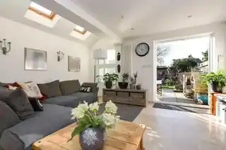 137 Douglas Road, photo 2