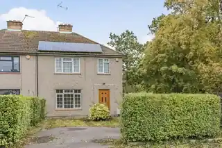 137 Fairmead Crescent, photo 2