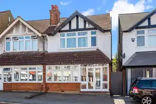 137 Malden Road, photo 2